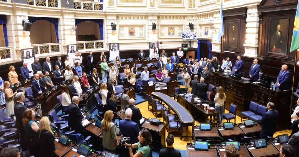 Diputados de Santa Fe lideran en salarios con $8,5 millones netos al mes