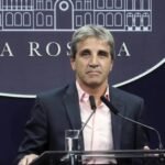 Caputo advierte a los bancos: acaten las normas o habrá medidas severas