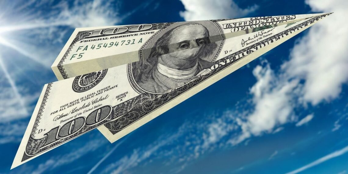 El dólar en el Banco Nación alcanzó picos históricos de $1.400 hoy