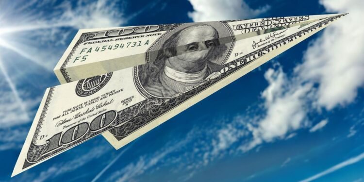 El dólar en el Banco Nación alcanzó picos históricos de $1.400 hoy