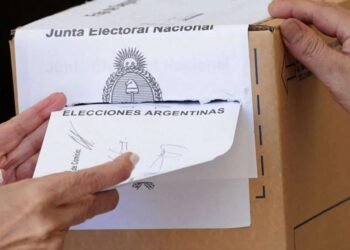Diputados proponen prohibir cambios en la legislación electoral bonaerense