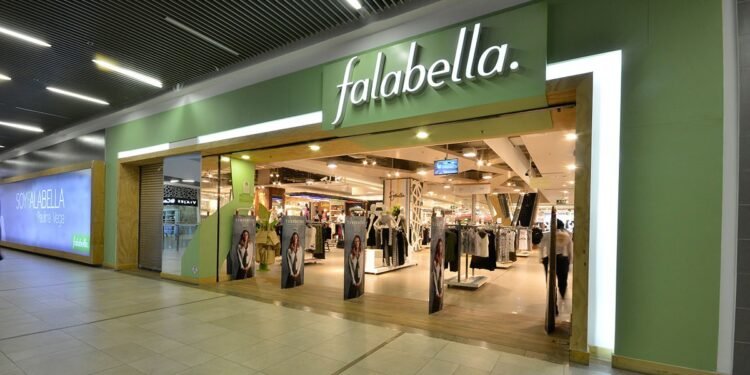 Falabella regresa a Argentina y simplifica compras online con DNI