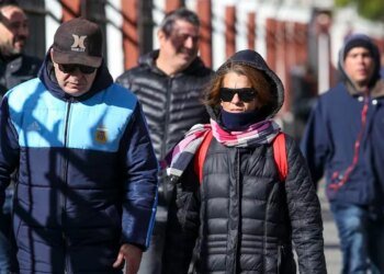 Cielo cubierto y temperaturas estables predominarán en el país hoy