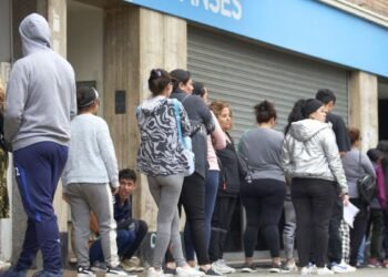 Se confirmó el aumento de las asignaciones familiares y universales en julio