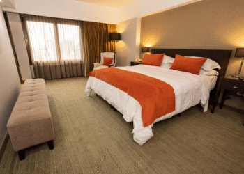 Crisis en hotelería: se pierden 10 empleos diarios por alta carga impositiva