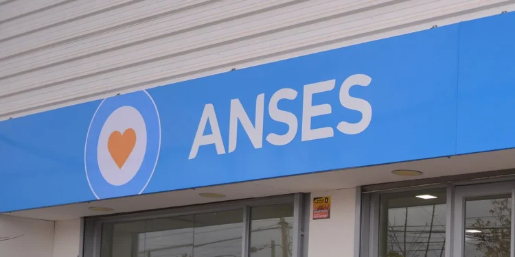 ANSES: ¿Cuándo cobro hoy y qué pagos están disponibles?
