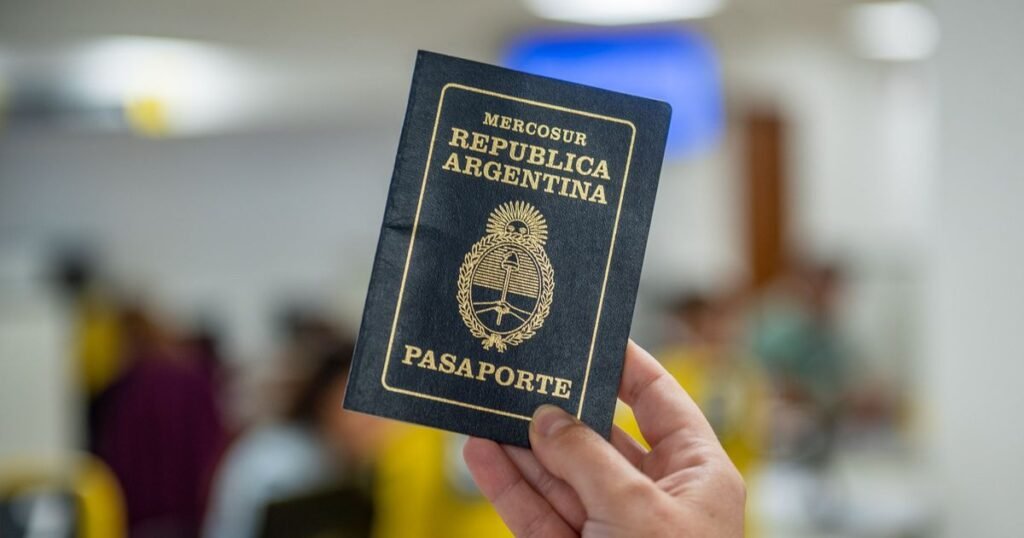 Milei avanza en acuerdo con EE.UU. para simplificar trámites migratorios