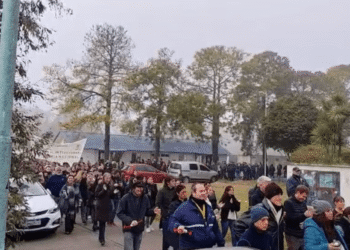 Trabajadores del INTI protestan en General Paz contra su disolución