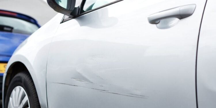 Plataforma automática revoluciona el estacionamiento en ciudades modernas