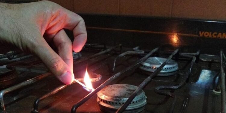 Gobierno y empresas de gas levantan restricciones para industrias y GNC