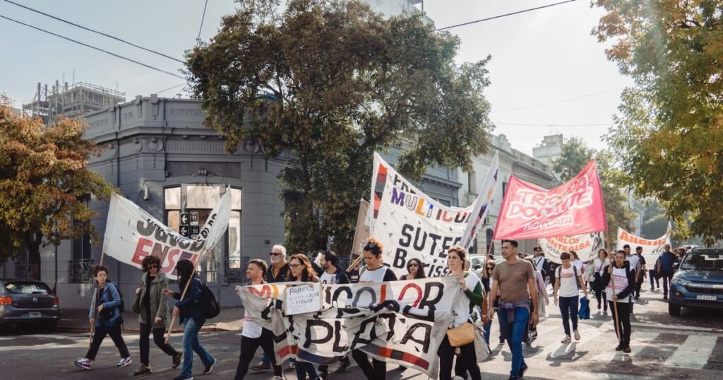 La Provincia confirmó el salario de docentes por intensificación de materias