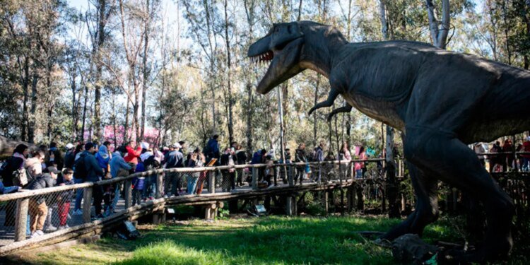Tecnópolis abre sus puertas con talleres de radio para toda la familia