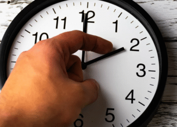 Cámara de Diputados aprueba cambio de huso horario para Argentina