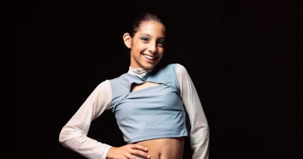 Lara, la nena de 12 años que cursa la universidad y brilla en todo