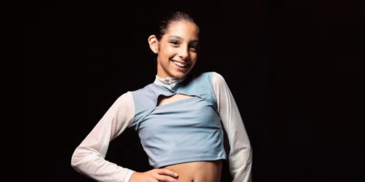 Lara, la nena de 12 años que cursa la universidad y brilla en todo