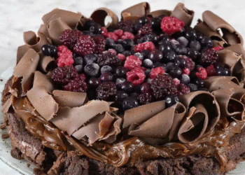 Maru Botana revela su receta de torta marquise de chocolate en redes