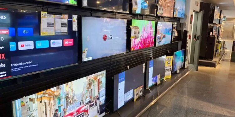 Samsung lanza plan de canje de televisores y ofrece hasta 36% de descuento