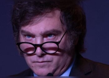 El oficialismo aprueba veto de Milei y bloquea aumento jubilatorio