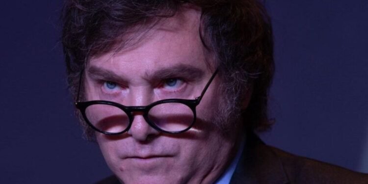 El oficialismo aprueba veto de Milei y bloquea aumento jubilatorio