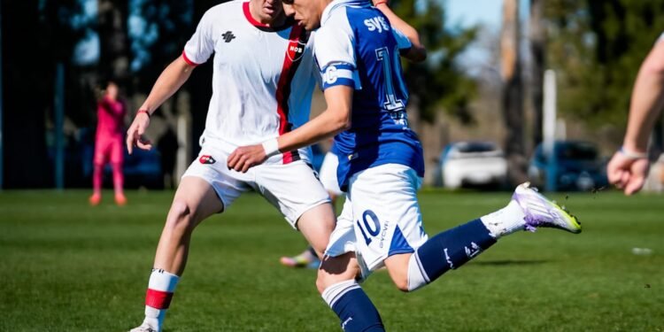 Gimnasia brilló en juveniles y Benjamín Carbajo destacó ante Newell’s