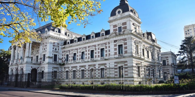 Buenos Aires lidera crecimiento de transferencias nacionales con 13,8%