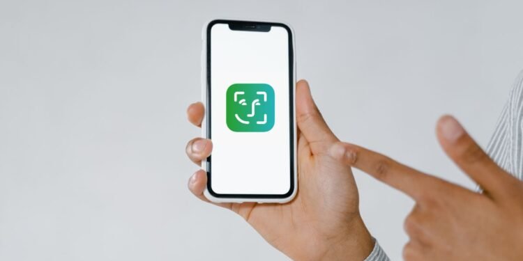 Estudiantes universitarios ahorran 40% en comercios con Cuenta DNI