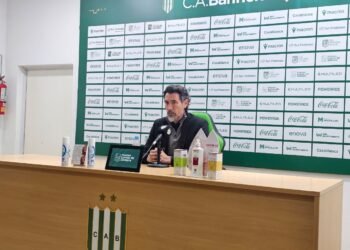 Domínguez reflexiona sobre el rendimiento de Estudiantes tras la derrota