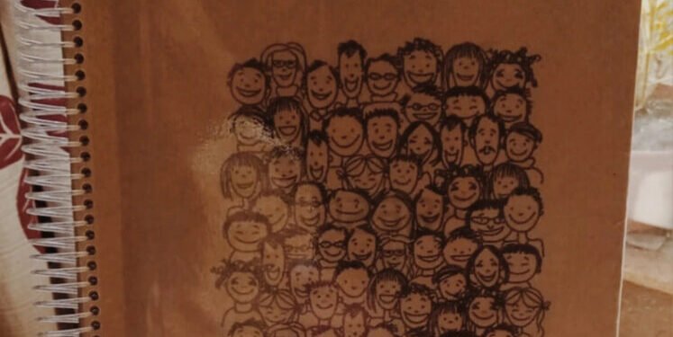 Estudiantes de Ayacucho presentan un diccionario de jerga juvenil