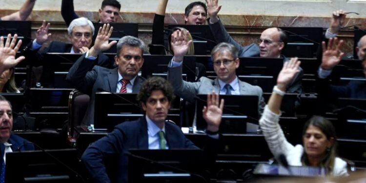 El Senado aprueba un aumento salarial de $10,2 millones para senadores