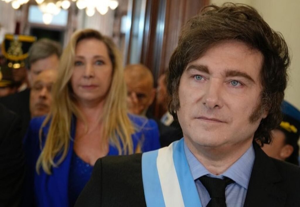 Francos defiende al Gobierno y relaciona denuncias de coimas con elecciones
