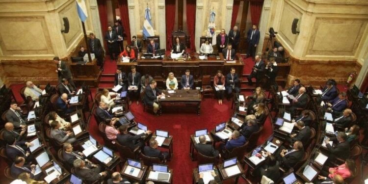 Senadores recibirán más de $10,2 millones tras nuevo incremento salarial