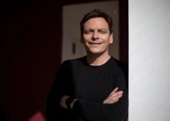 Nicoletti denuncia a los Adorni como parte de la “nueva casta” en La Plata