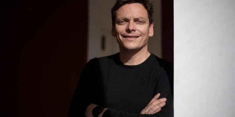 Nicoletti denuncia a los Adorni como parte de la “nueva casta” en La Plata