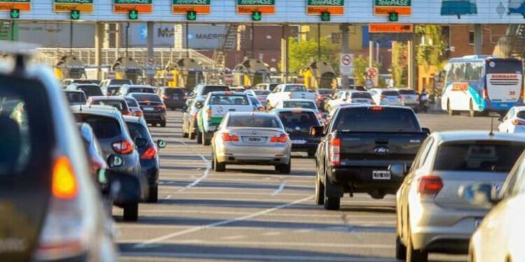 Los peajes de autopistas porteñas dejarán de aceptar efectivo en 2026