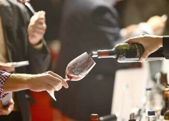 Balcarce celebra su primer feria vitivinícola por el 160° aniversario