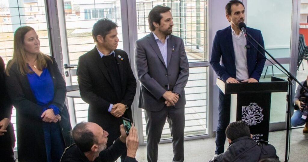 Tensión política en Junín: Kicillof y Petrecca protagonizan desplante