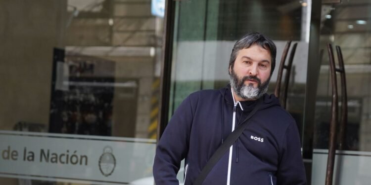 Ariel García Furfaro se expone tras confirmación de 87 muertes por fentanilo