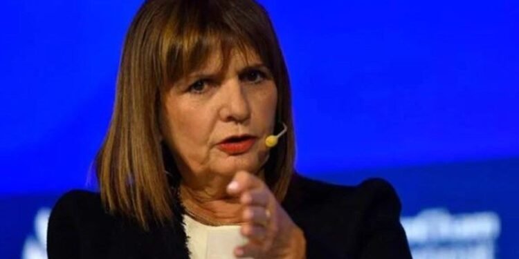 Bullrich exige investigar a funcionarios por muertes por fentanilo contaminado