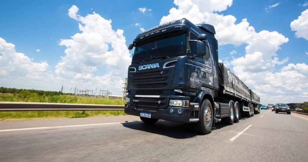 La Provincia critica la decisión de liberar la circulación de bitrenes