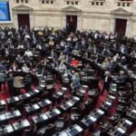Oposición logra quórum en Diputados y avanza con aumento a universidades