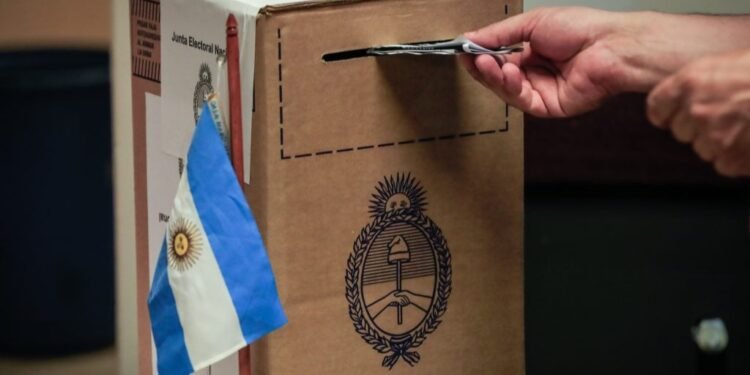 Bonaerenses se preparan para elegir representantes el 7 de septiembre
