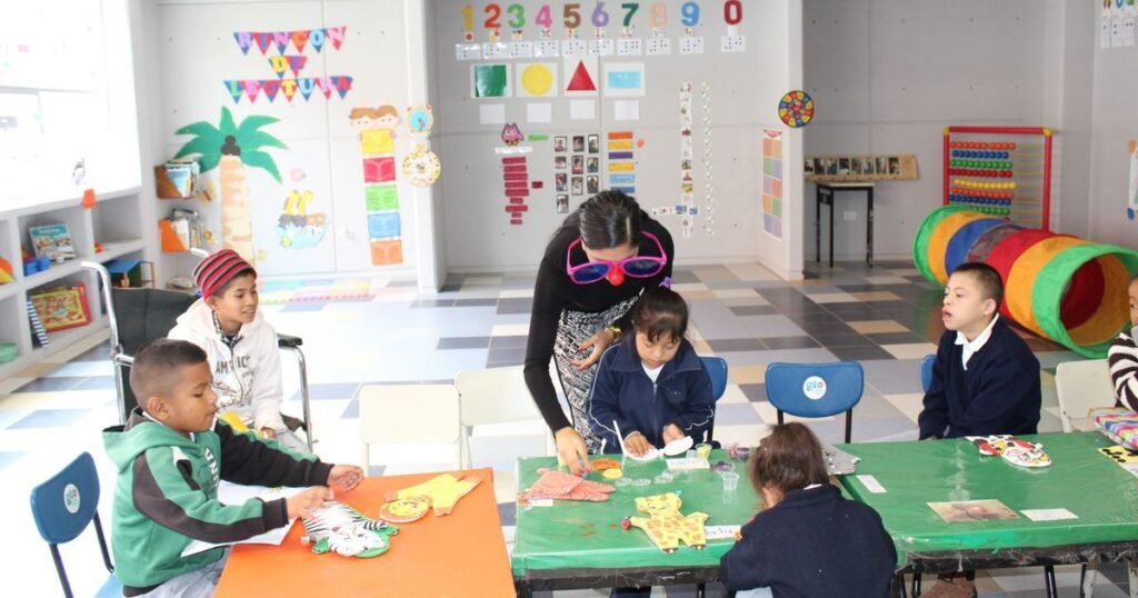 Escuelas de discapacidad alertan sobre crisis financiera y riesgo de cierre