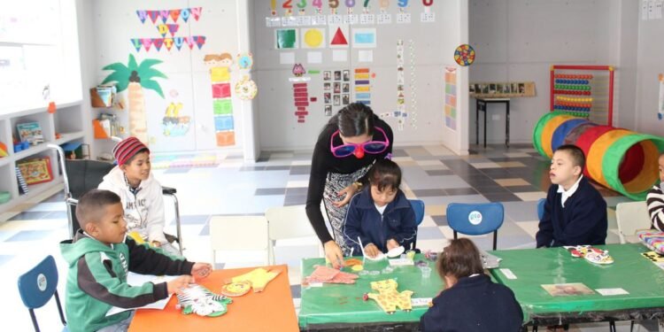 Escuelas de discapacidad alertan sobre crisis financiera y riesgo de cierre