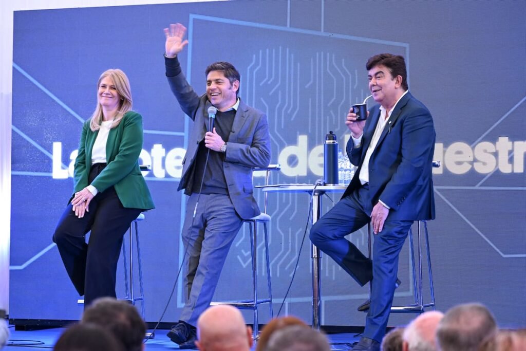 Bianco asegura que el peronismo está en campaña mientras Kicillof sigue trabajando