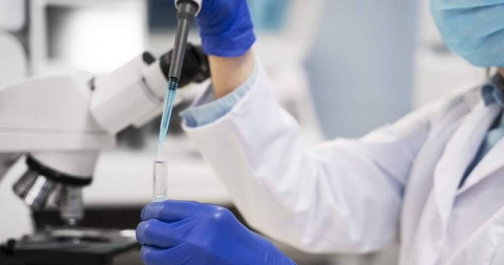 Infectóloga advierte sobre contaminación previa en medicamentos de HLB Pharma