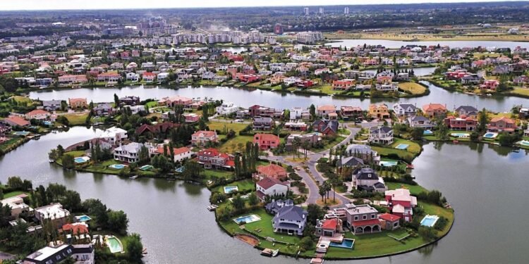 Allanamientos en Nordelta profundizan investigación por coimas en ANDIS