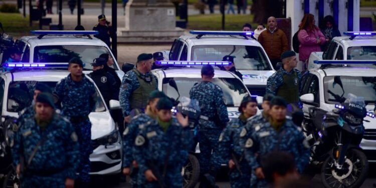 Alonso defiende la gestión de Kicillof y desmiente a Bullrich sobre justicia