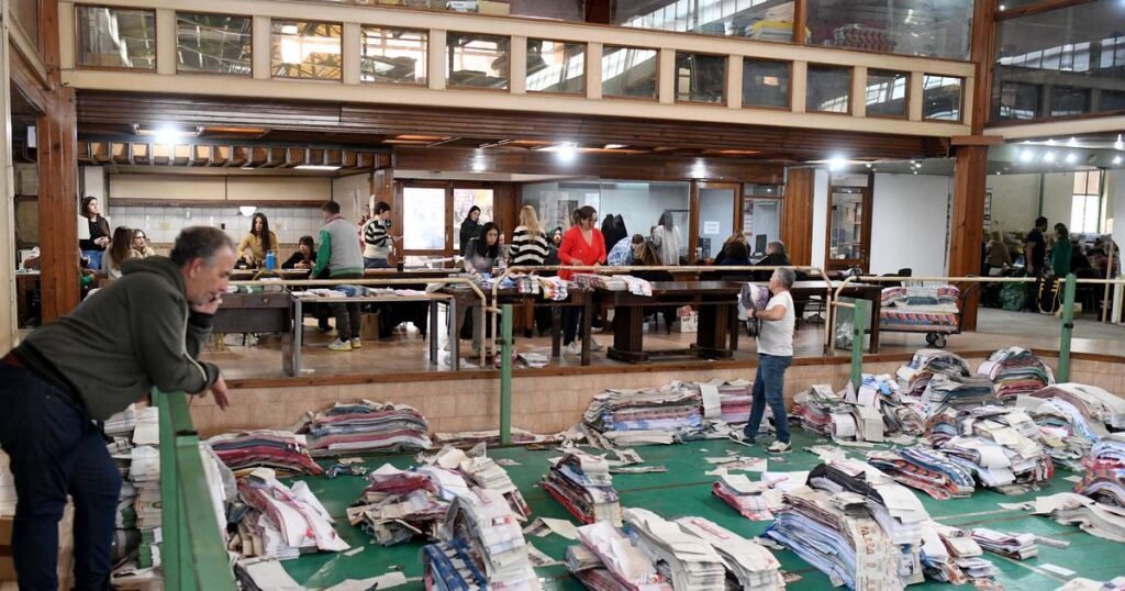 Fuerza Patria y La Libertad Avanza se enfrentan en elecciones cruciales