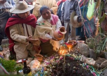 Las comunidades indígenas rinden homenaje a la Pachamama con rituales ancestrales