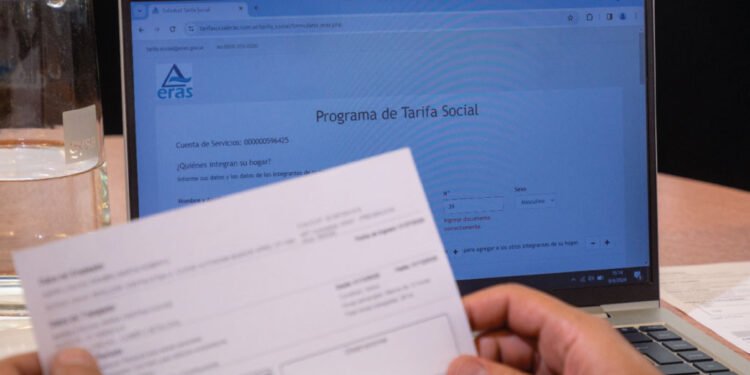 Aumento del 8% en tarifas de AySA genera tensiones en Quilmes